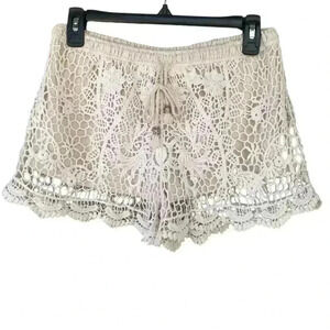 Body Central women’s crochet cream adjustable waist tie  cream sz S gently used